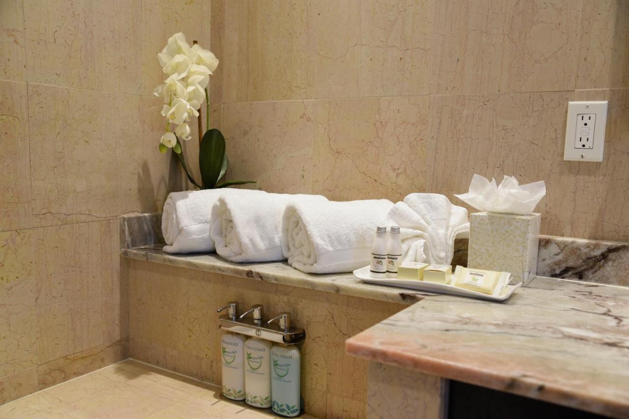 Princess Heights Luxury Condo Hotel Oyster Pond Luaran gambar